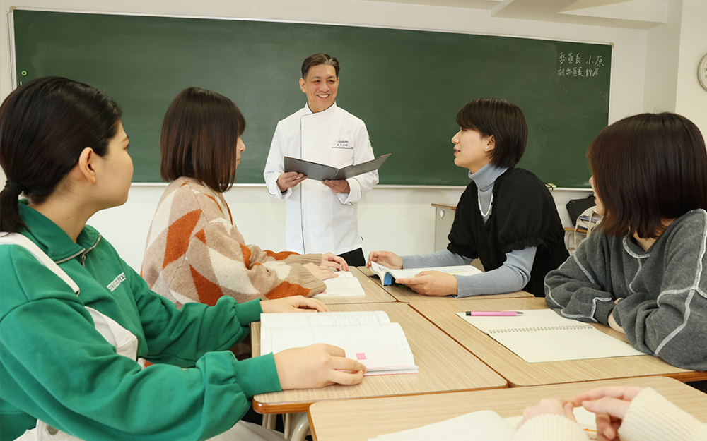 基礎ゼミ&担任制